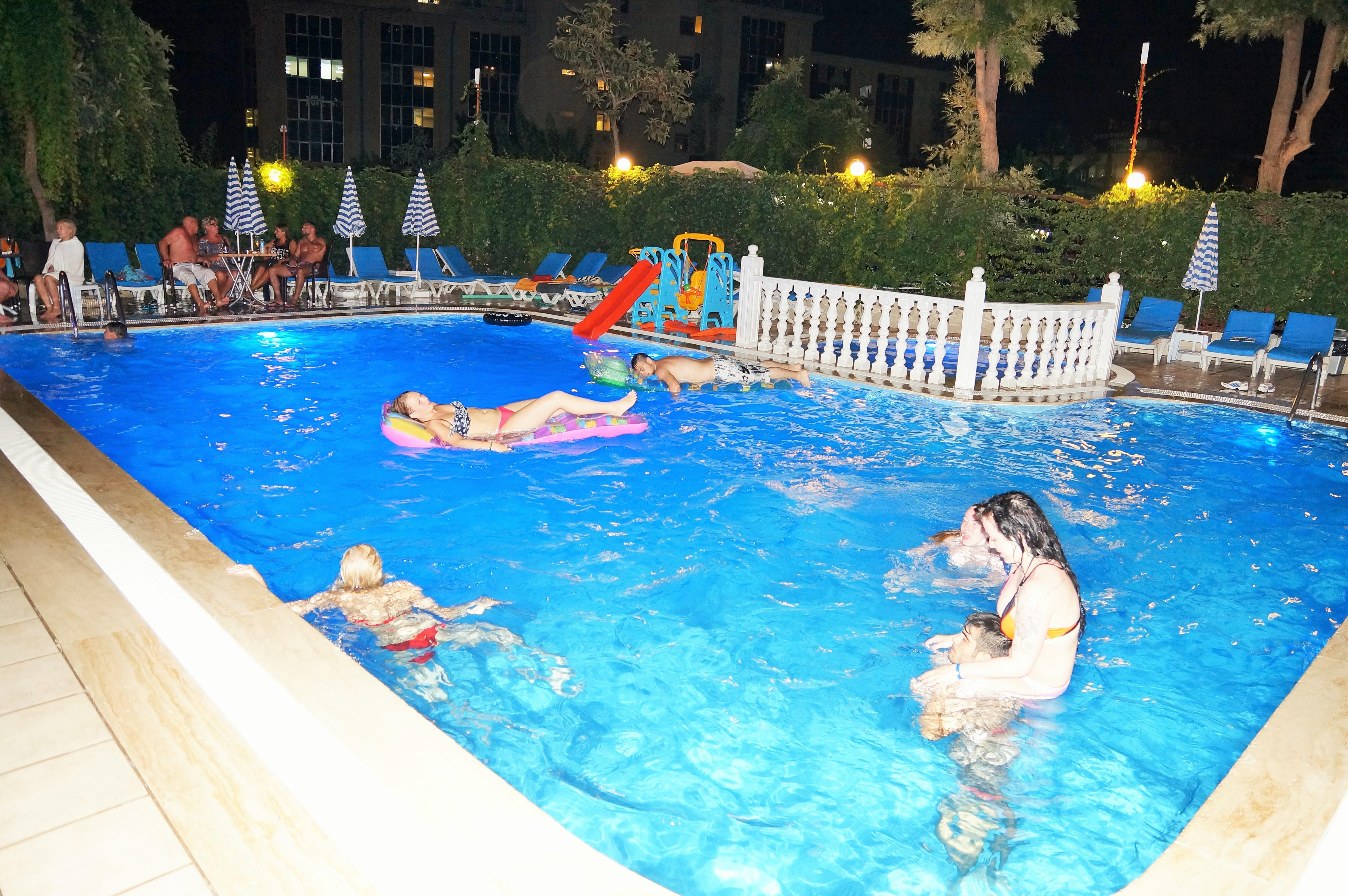 Select Suite & Apart Hotel Alanya Exterior photo